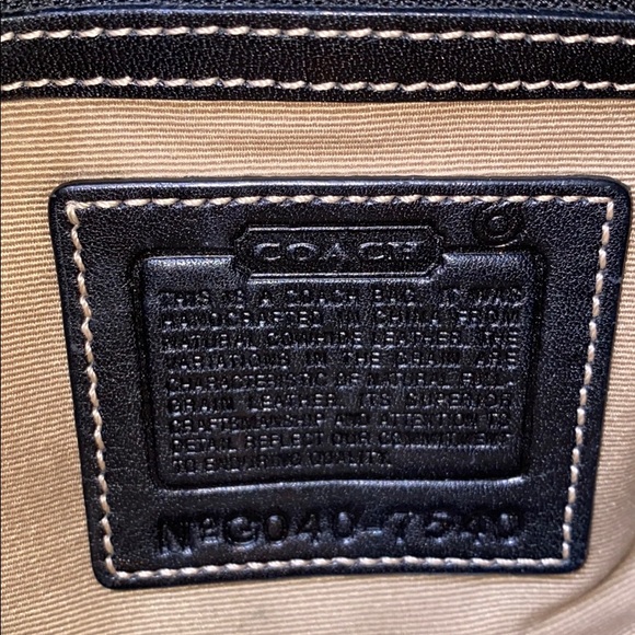 Authentic Coach - Picture 3 of 5